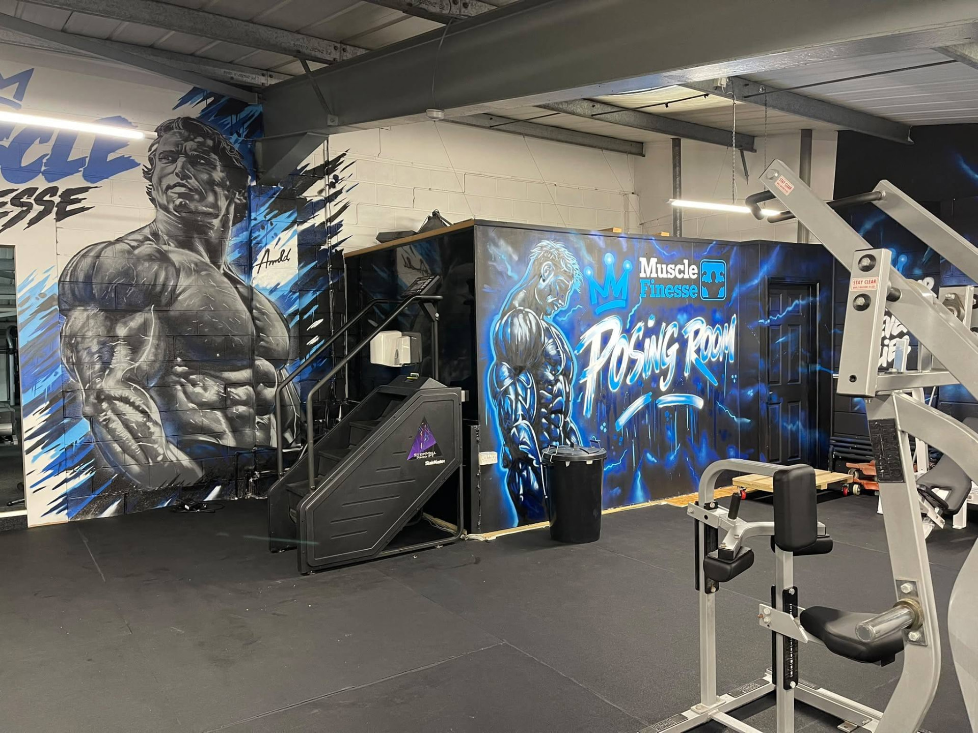 Posing Room